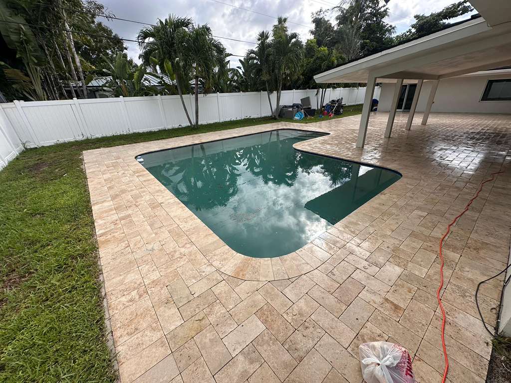 Pressure Washing & Sealing in Broward County | Valente Repair & Build